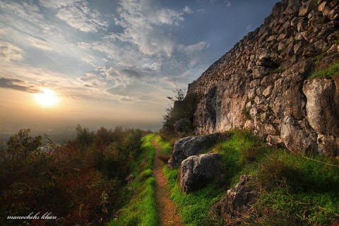 Featured image 1